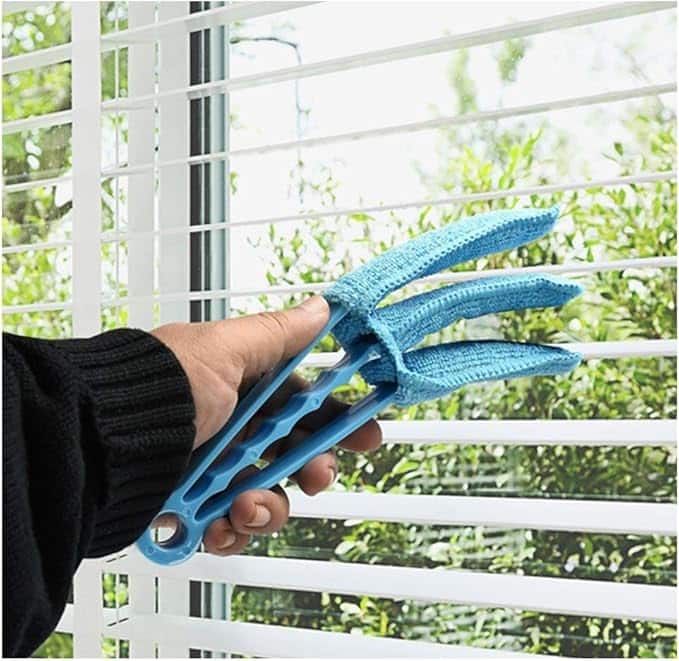 Alternative view of 3 in 1 Cleaning Brush