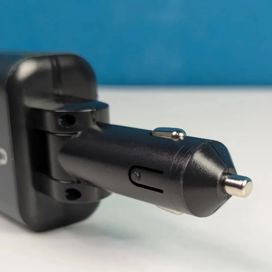 একাধিক ডিভাইস চার্জিং